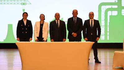 وزيرة البيئة : ندعم كافة أشكال التنمية الصناعية  الهادفة للتحول للأخضر