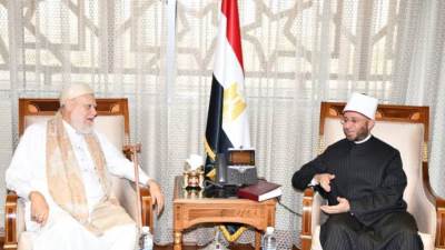 وزير الأوقاف يستقبل رئيس لجنة الشئون الدينية بمجلس النواب