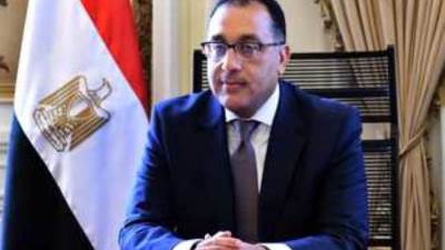 رئيس الوزراء يكشف أسباب تحريك أسعار المحروقات يوم الإجازة