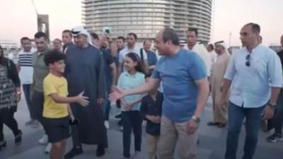 الرئيس السيسي والشيخ محمد بن زايد يتفقدان مهرجان العلمين الجديدة