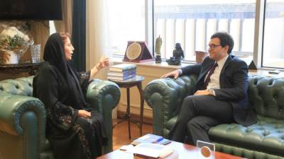 وزير الثقافة يستقبل سفيرة الإمارات لبحث التعاون المشترك في مجالات الثقافة والفنون