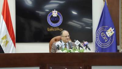 رئيس هيئة الدواء يوضح متابعة توافر الأدوية وضبط سوق الدواء