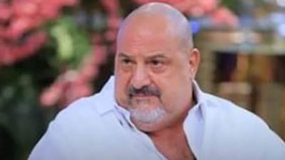 بكلمات مؤثرة.. النجم خالد الصاوي يودع المنتجين حسام ومحمود وفتحي ويعلن الحداد