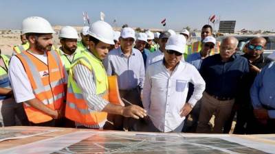 الوزير: اعمال تنفيذ  شبكة القطار الكهربائي السريع تجسد ملحمة عظيمة يتم تنفيذها على ارض مصر