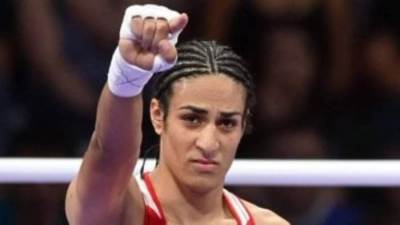 الرئيس الجزائرى يهنئ إيمان خليف: مبروك التأهل وسنقف إلى جانبك مهما كانت النتائج