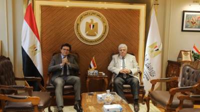 وزيرا التعليم والثقافة يبحثان التعاون المشترك في تعزيز الوعي الثقافي لطلاب الجامعات