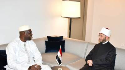 وزير الأوقاف يستقبل وزير الشئون الدينية والعبادة والعادات بجمهورية مالي