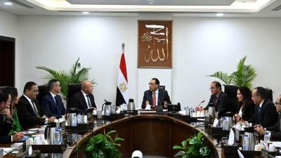 رئيس الوزراء يتابع الموقف التنفيذي لبرنامج دعم الصادرات الوطنية 