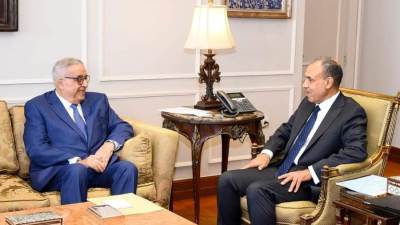 وزير الخارجية يبحث مع نظيره اللبناني مستجدات الأزمة في غزة وجهود مصر لاحتواء التصعي