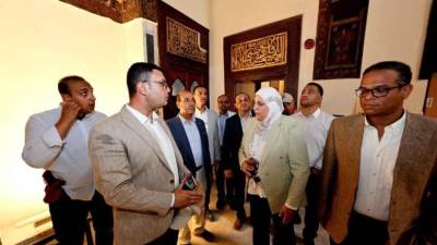 الشربيني يتابع سير العمل بمشروع ترميم وإعادة تأهيل منزل زينب خاتون.. ومشروع ترميم سور القاهرة بحى الجمالية