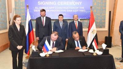 المقاولون العرب وروساتوم الروسية يوقعان عقد أعمال بمحطة الضبعة بقيمة 418 مليون دولار