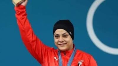 سارة سمير: أهدى الميدالية للشعب المصرى والرئيس السيسى