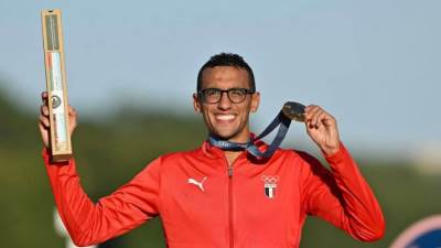 وزير الرياضة يهنئ أحمد الجندي وسارة سمير بذهبية الخماسي الحديث وفضية رفع الأثقال في أوليمبياد باريس