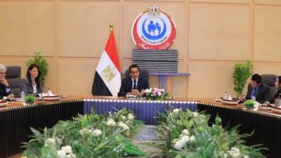 خالد عبدالغفار: 5 وزارات تقوم بوضع منظومة متكاملة لتنمية مهارات الأطفال ورعايتهم صحيا