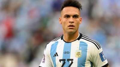 إنتر ميلان يعلن تمديد عقد قائده الأرجنتيني لاوتارو مارتينيز حتى يونيو 2029