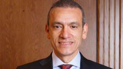 الطيار محمد عليان رئيساً لشركة مصر للطيران للخطوط الجوية