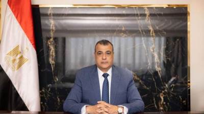 وزير الإنتاج الحربى يتابع خطط التطوير لشركة حلوان للمسبوكات
