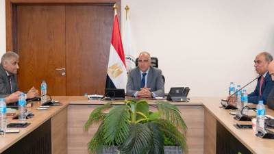 وزير الري: ورشة عمل لدراسة امكانية وطرق شحن الخزان الجوفي