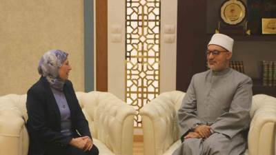 مفتي الجمهورية يبحث مع رئيسة المركز القومي للبحوث الجنائية والاجتماعية تعزيز التعاون