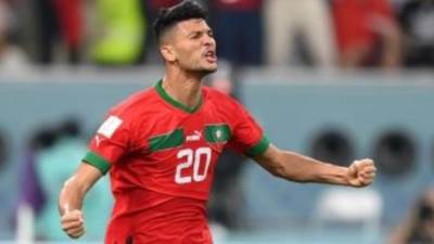 الأهلي يركز على صفقة أشرف داري بعد تعثر مفاوضات ضم بن رمضان