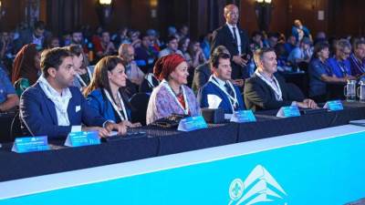 وزيرة التخطيط تُشارك في جلسة نقاشية حول أبرز الاتجاهات الاقتصادية والاجتماعية العالمية