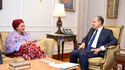 وزير الخارجية والهجرة يستقبل نائبة الأمين للأمم المتحدة