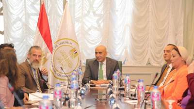 وزير التعليم يبحث مع ممثل "يونيسف" في مصر سبل تعزيز التعاون