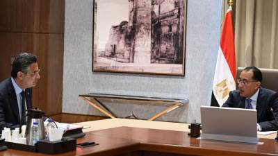 رئيس الوزراء يتابع مع وزير التموين والتجارة الداخلية عددا من ملفات عمل الوزارة