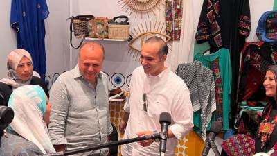 محمود فوزي يتفقد شاطيء ذوي الهمم ومنطقة أرض المعارض