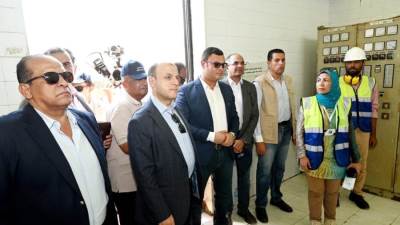 الشربيني يوجه بتنفيذ أعمال الصيانة القياسية للمنشآت والمهام الكهروميكانيكية.. والاهتمام بالمظهر  العام للمحطة