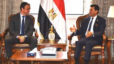  وزير الشباب يلتقي ممثلي الأمم المتحدة ومنظمة اليونسيف لبحث التعاون المشترك