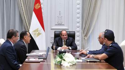 الرئيس السيسي يوجه بتحقيق طفرة في التوسع الرأسي والأفقي في الإنتاج الزراعي