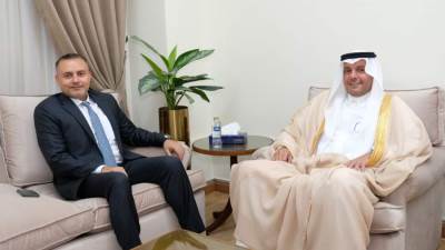 الجامعة العربية وقطر تبحثان سبل دعم العمل العربي المشترك