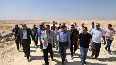 سويلم يتفقد حالة منشآت ومخرات السيول فى محافظة بنى سويف 