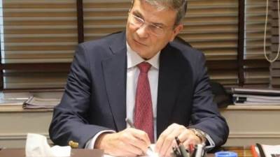 وزير الزراعة يشدد على تكثيف حملات التفتيش والرقابة على اسوق المبيدات