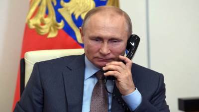 بوتين يجدد لرئيس وزراء أرمينيا هاتفيا دعم روسيا لعملية السلام مع أذربيجان