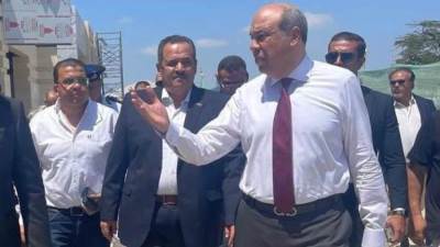 وزير الطيران يتفقد مطار برج العرب الدولي للوقوف على جاهزيته قبل بدء التشغيل الفعلي