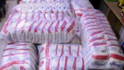 الحكومة تنفي إلغاء صرف السكر التمويني المدعم على البطاقات التموينية