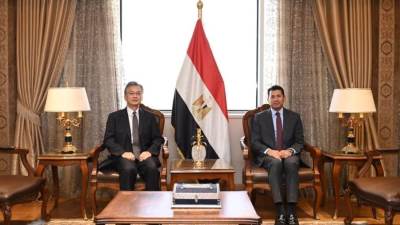 وزير الشباب والرياضة يبحث مع سفير اليابان سبل تعزيز أوجه التعاون المشترك 