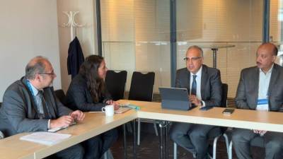 سويلم يلتقى ممثلى الوكالة الألمانية للتعاون الدولى لبحث التعاون