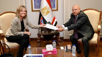 كامل الوزير يبحث مع سفيرة النرويج بالقاهرة تعزيز الاستثمارات بمجالات الطاقة