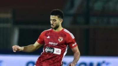 نيس الفرنسي يعلن رسميا انضمام محمد عبد المنعم من الأهلى: إنه قادم