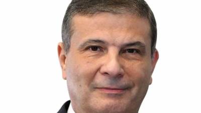 الزراعة خلال شهر أغسطس تصدر (1377) ترخيصاً لكافة أنشطة ومشروعات الثروة الحيوانية والداجنة والعلفية