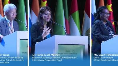 وزيرة التخطيط تشارك في جلسة نقاشية حول دور مؤسسات تمويل التنمية في تشجيع استثمارات البنية التحتية