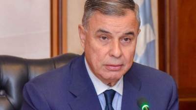 محافظ الإسكندرية: الرئيس السيسي يولي اهتمامًا بالغًا بالاستثمار في الشباب