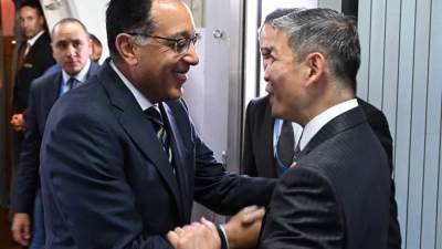 رئيس الوزراء يصل إلى بكين للمشاركة في قمة منتدى التعاون الصيني-الأفريقي