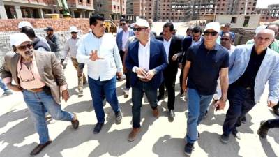 الشربيني يوجه بالإسراع بمعدلات التنفيذ لإنهاء الوحدات السكنية بأعلى معايير الجودة وتسليمها لمستحقيها