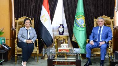 نائب وزير الصحة: المحافظة لديها فرصة جيدة لخفض معدل الإنجاب الكلي