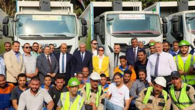 وزيرة البيئة تتفقد عمليات إدارة المخلفات الصلبة بالمنطقة الشرقية بجراج النزهة والمحطة الوسيطة بالمطرية