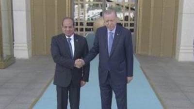 دفء العلاقات.. أبرز تعليقات الصحف العالمية على زيارة الرئيس السيسى لتركيا